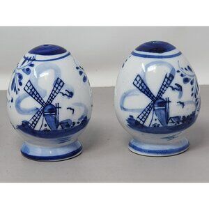 Delft Blue Ceramic Salt &‎ Pepper Shakers With Windmill & Floral Design
